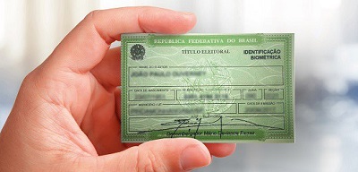 Eleitor com título cancelado precisa regularizar situação até maio