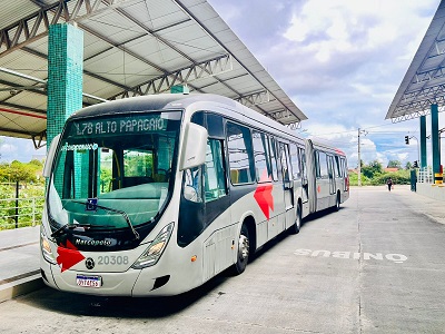 Mais dois ônibus BRT2 passam a circular no transporte público em Feira de Santana