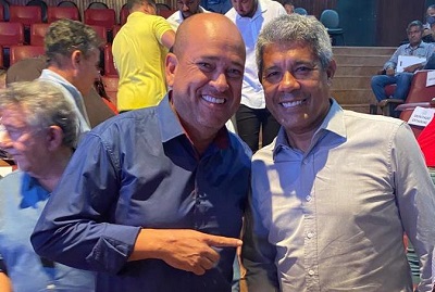 Deputado estadual Binho Galinha e o governador Jerônimo Rodrigues