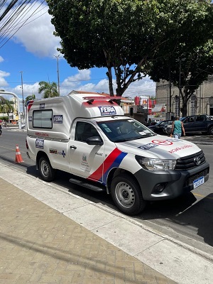 Deputado Pablo Roberto entrega mais uma ambulância em Feira de Santana