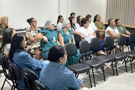 Hospital da Mulher amplia Método Canguru e conscientiza sobre prematuridade